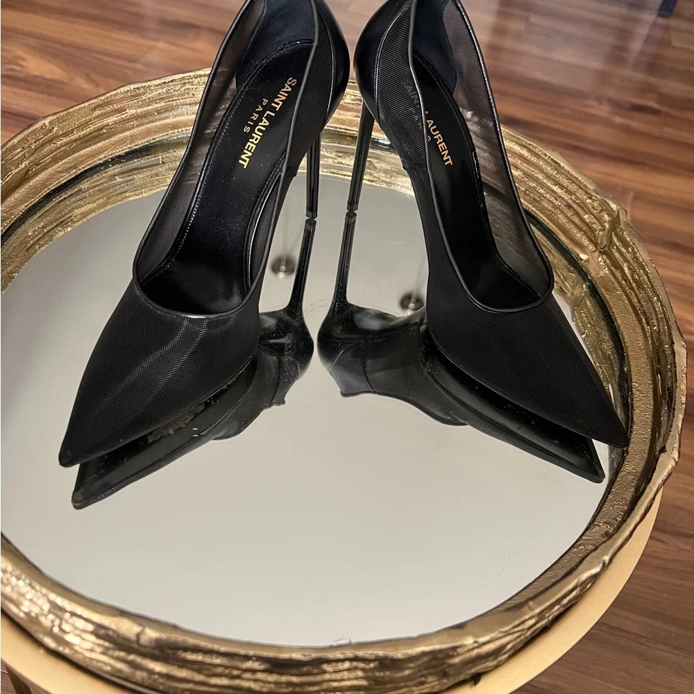 Saint Laurent Elegant Black Stiletto Heels - Picture 2 of 12